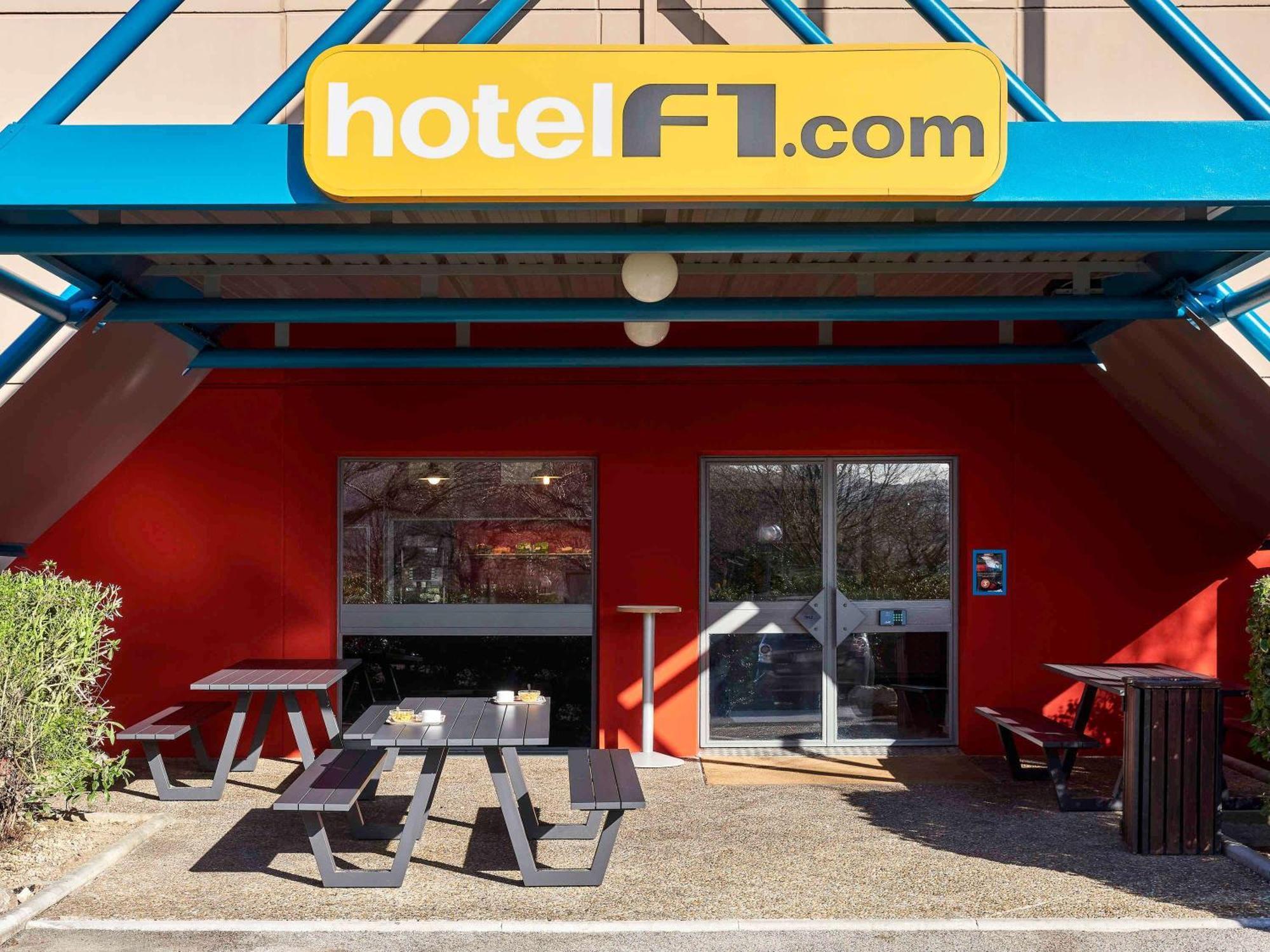 Hotelf1 Marseille Est Kültér fotó
